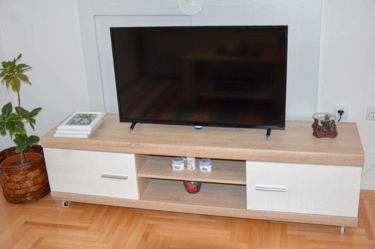 באניה לוקה Apartman Masa מראה חיצוני תמונה