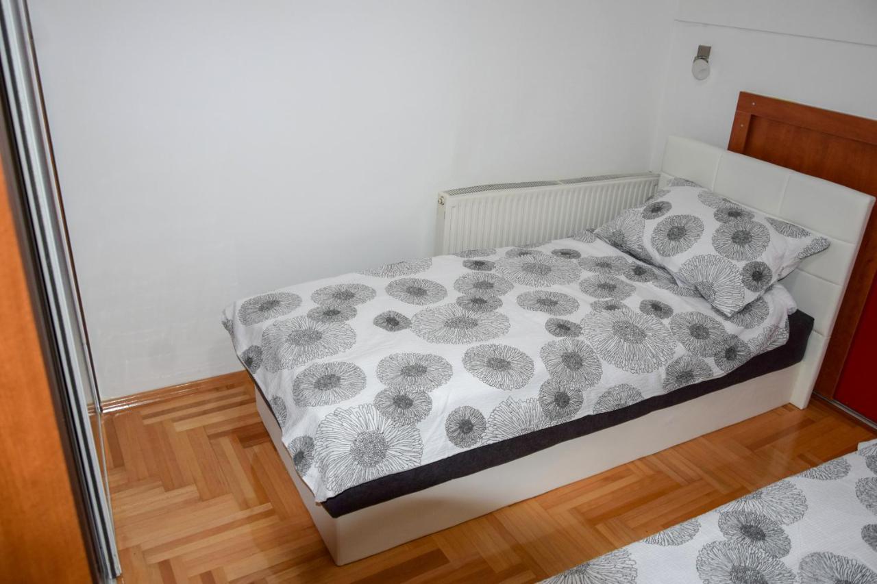 באניה לוקה Apartman Masa מראה חיצוני תמונה